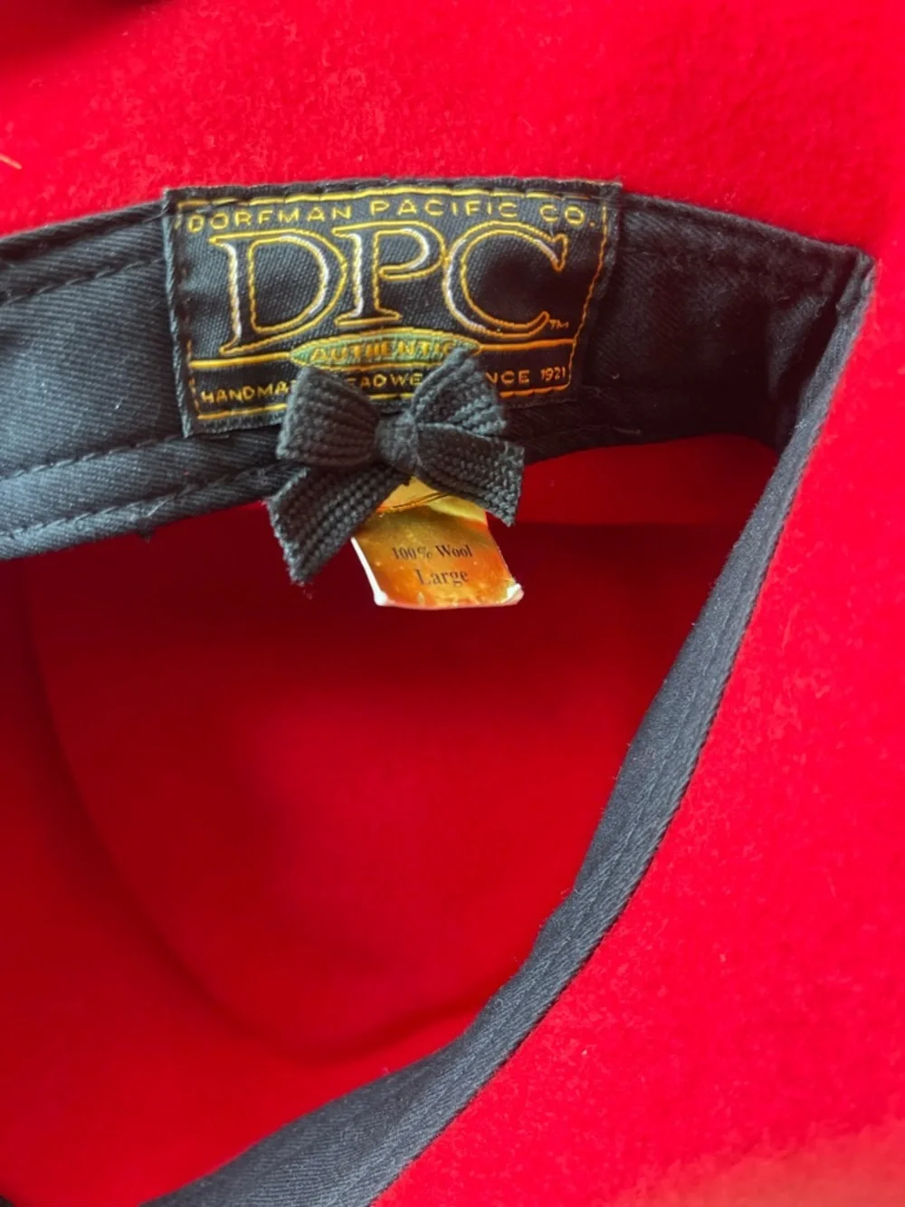 Dpc chic red